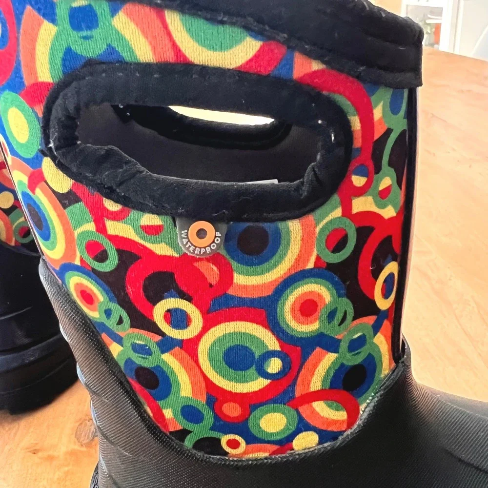 Bogs Kids Neo-Classic Geo Waterproof Winter Boots Black Multi Color Size 9 Kids